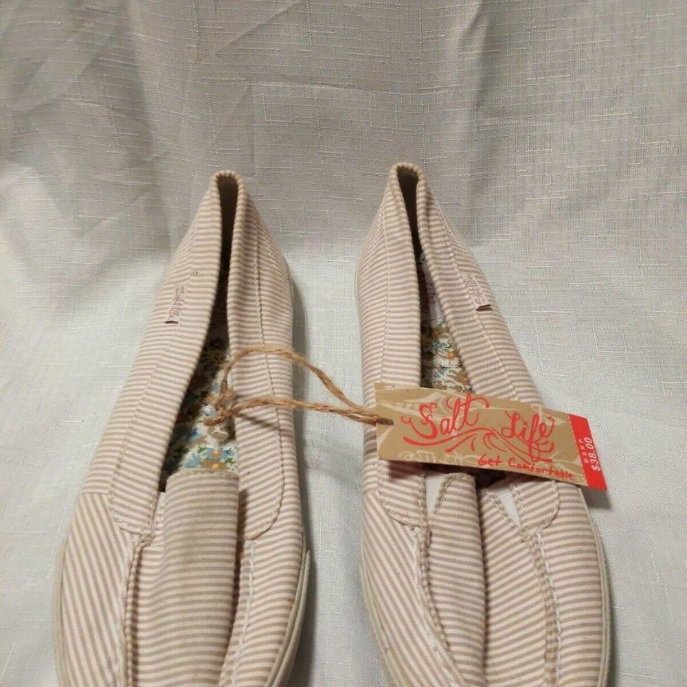 Salt Life Shoes -NWT - SIZE 10M